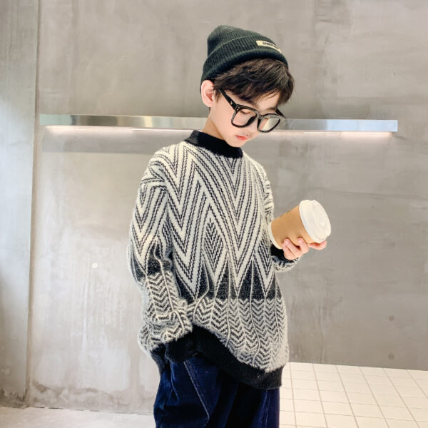 ⁦Fluffy Winter Clothing For Boys And Children⁩ - الصورة ⁦5⁩