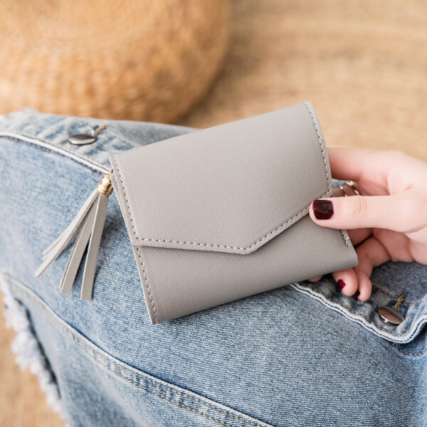 ⁦Short Women's Korean-style Tassel Small Wallet Simple Square Women's Coin Purse⁩ - الصورة ⁦9⁩