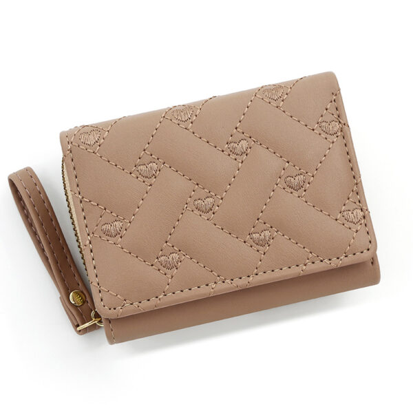 Short And Simple Embroidered Love Heart Multi Card Slots Wallet - Image 8