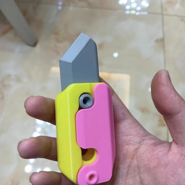 ⁦3D Printing Gravity Cub Jumping Small Radish Knife Mini Model Student Prize Pendant Decompression Toy For Children Gift⁩ - الصورة ⁦4⁩