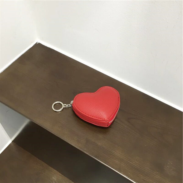 ⁦Cute Mini Pendant Love Heart Simplicity Key Case⁩ - الصورة ⁦3⁩