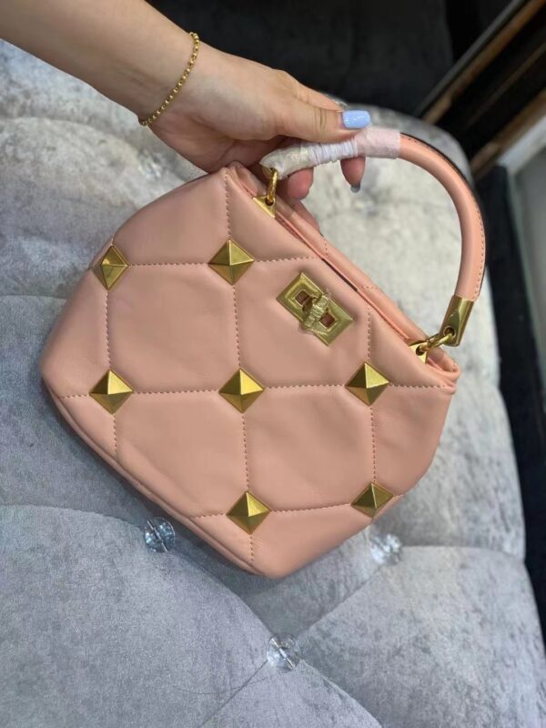 Womens Bag New High-end Personality Rivet Bag - Image 4
