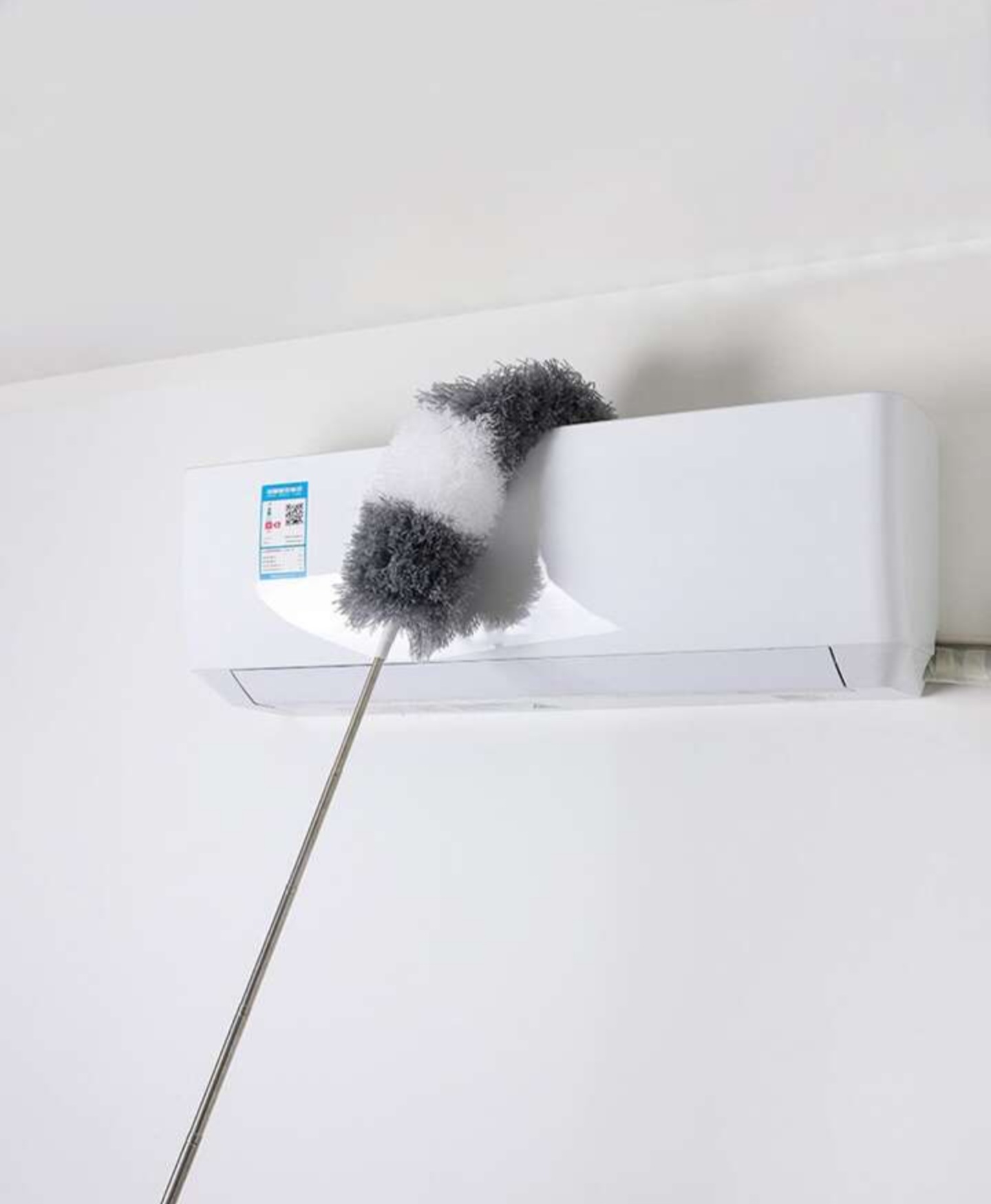 مكنسة فرشاة