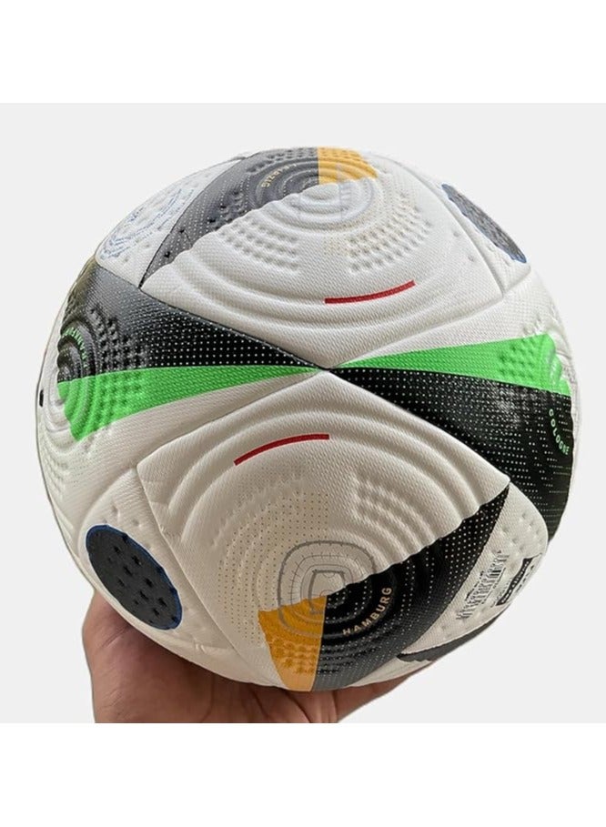 كرة قدم فاخرة