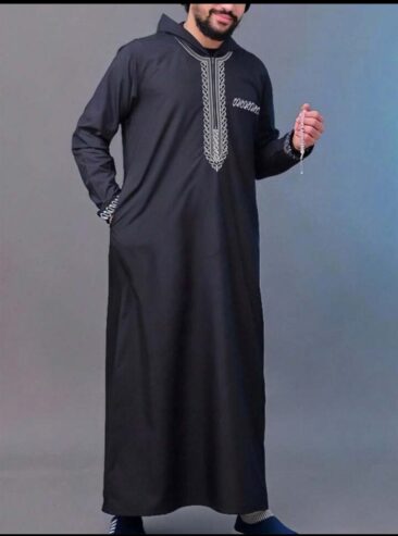 رداء رجالي فضفاض
