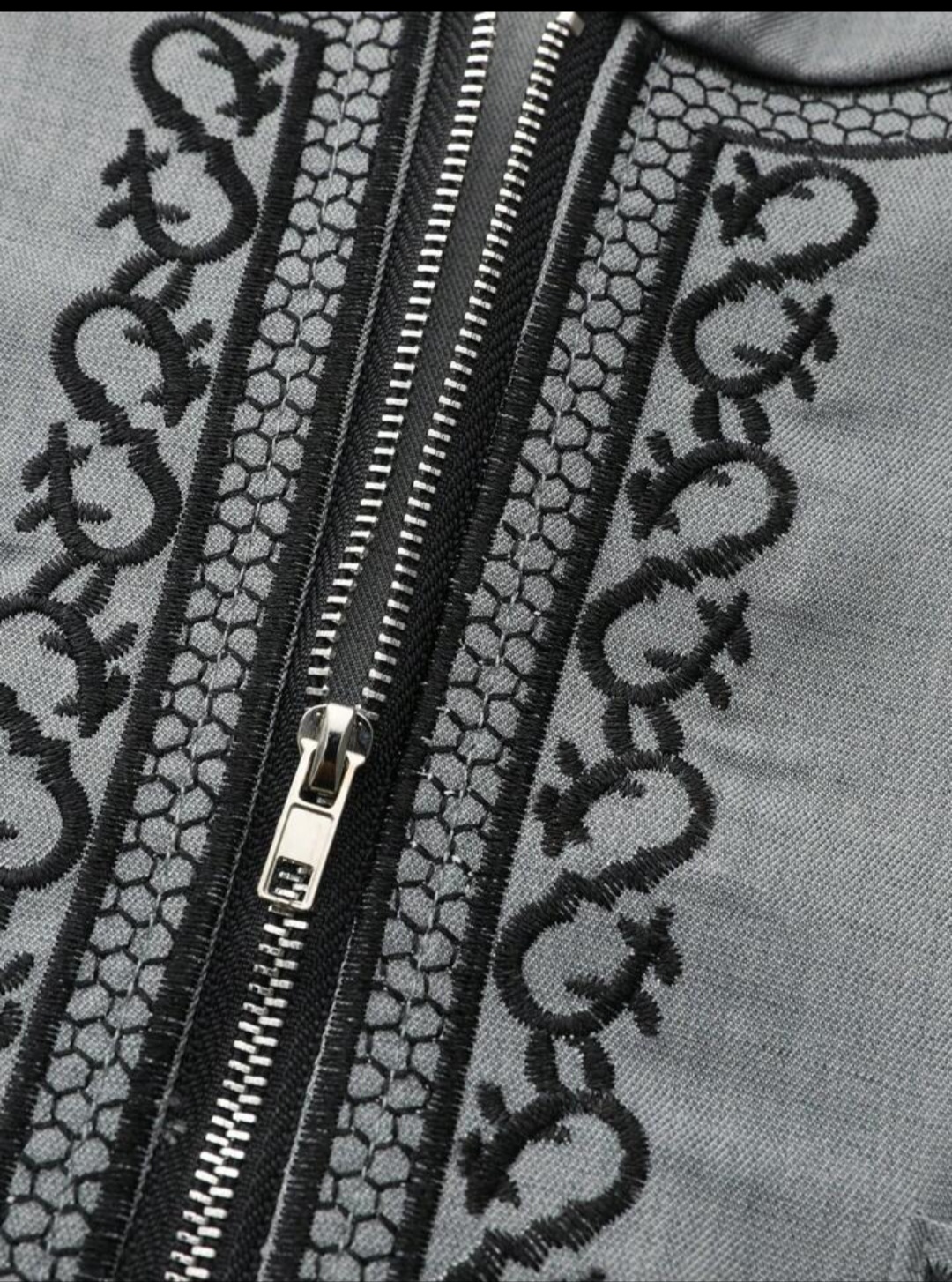 ثوب رجالي فضفاض