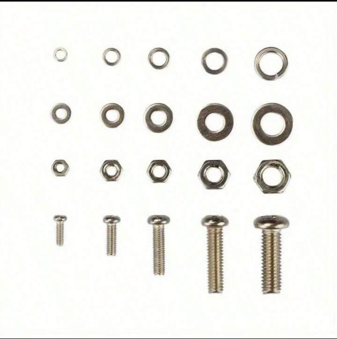 مجموعة 320 قطعة من براغي ومسامير وصواميل م